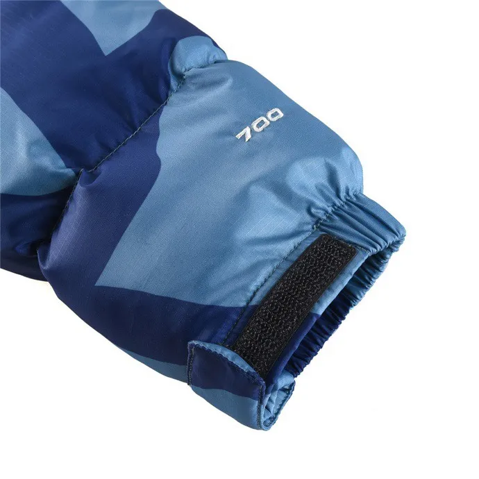 NFC TNF✖️KAWS 𝟏𝟗𝟗𝟔 ， ！ KAWS ❗️ ‼️ ， KAWS ， 、 ， ， ， 、 ， ！ ， ， ‼️ 1⃣️ 700D ，85% ， 253g， 800/900 ， TNF 2⃣️gotex ， ！ ， ， ！！！ 3⃣️ 1996 、 ， ， ， ！ ！ ， ！！ 4⃣️ 🉑️ ， ， ， SIZE:S-XXL